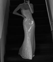 Load image into Gallery viewer, Juliano Sequin Dress
