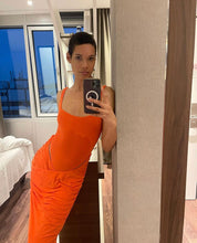 Load image into Gallery viewer, Mariah Midi Dress
