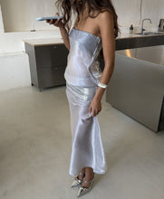 Load image into Gallery viewer, Melt Maxi Dress
