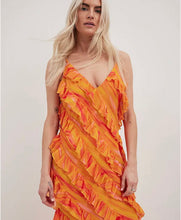 Load image into Gallery viewer, Valentine Maxi Dress Rio
